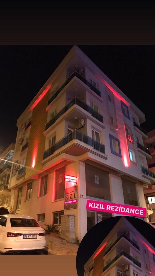 Kizil Suit House Buca Eksteriør bilde